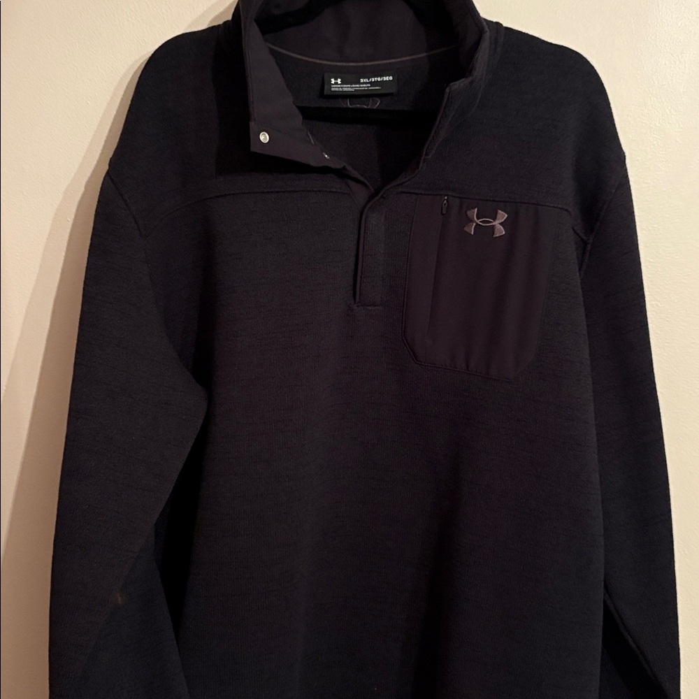 Under Armour Dark Gray Pullover